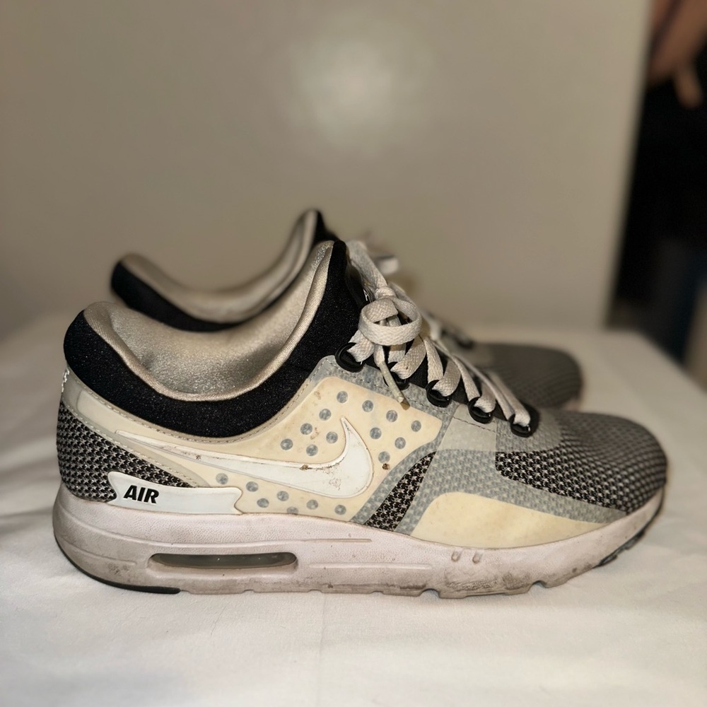 Nike Airmax mens shoes!